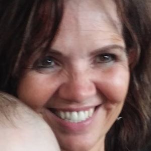 Meet your Posher, Roseann